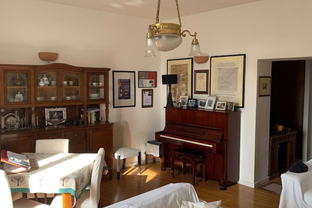 La Porta Di San Domenico Appartement Sessa Aurunca Buitenkant foto