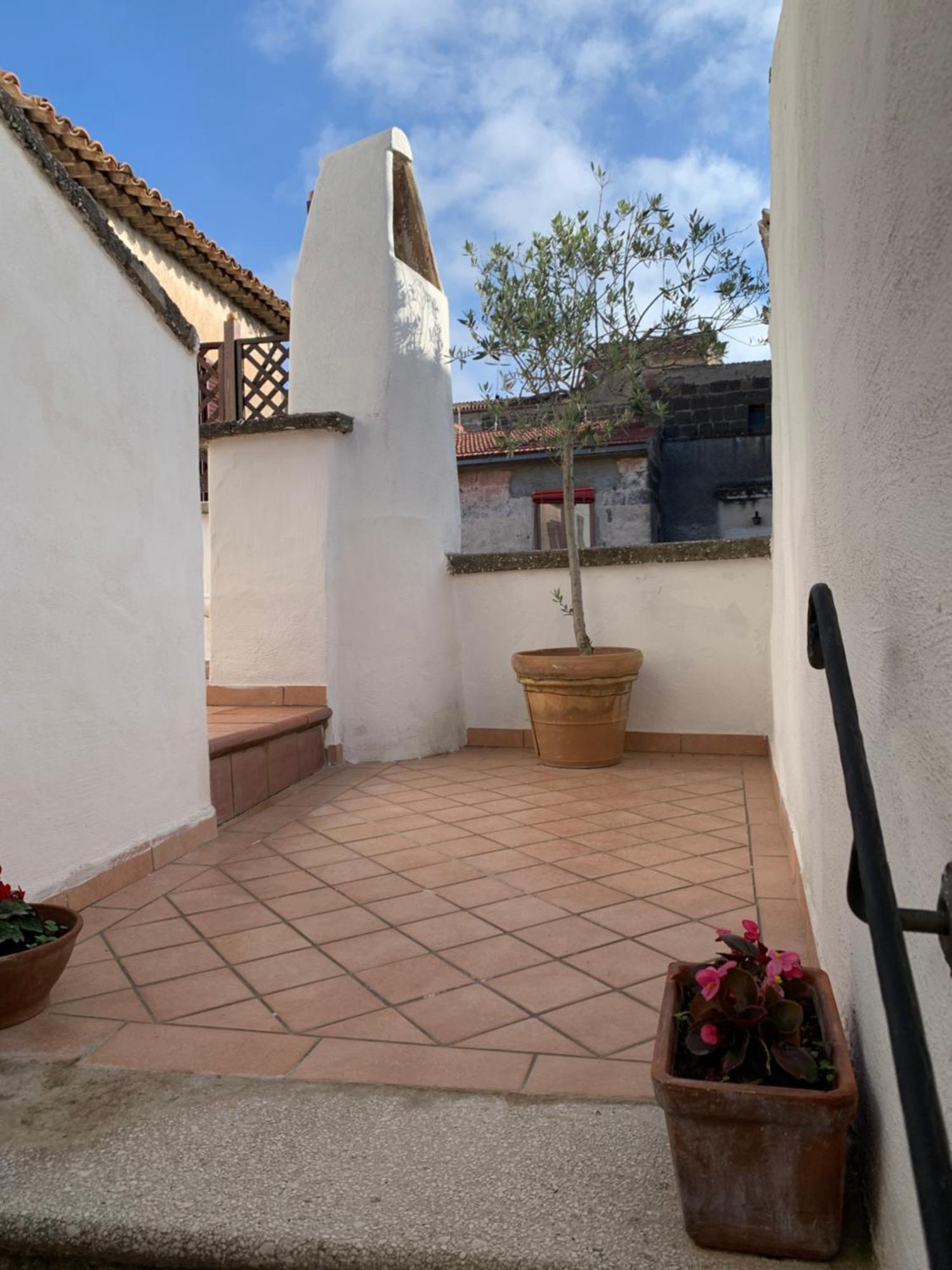 La Porta Di San Domenico Appartement Sessa Aurunca Buitenkant foto